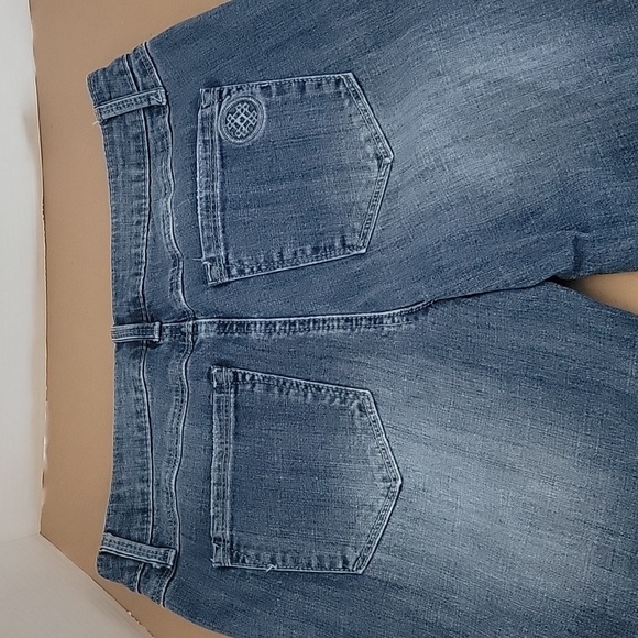 Laurie Felt Classic Denim Girlfriend Jeans Medium Wash A459932, Size 8, EUC - Picture 7 of 11